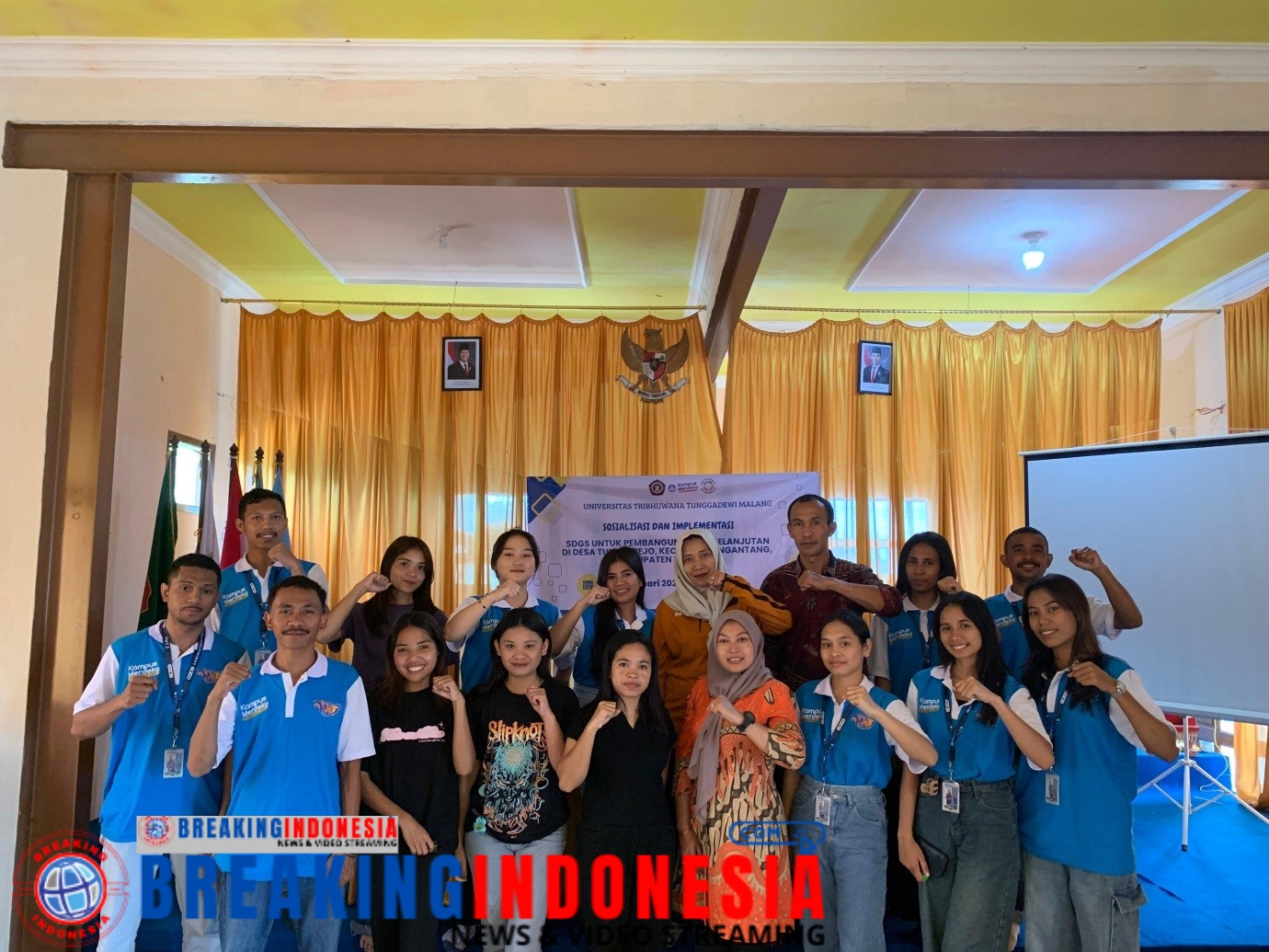 Mahasiswa UNITRI Mengabdi, Sosialisasi SDGs dan Membangun Perubahan di Tulungrejo