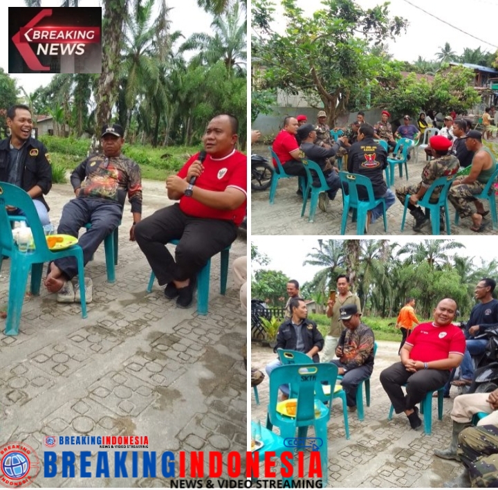 Kegiatan Gotong Royong di Desa Sipaku Kabupaten Asahan