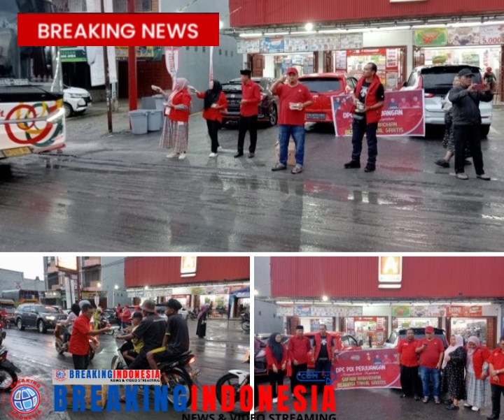 Ketua dan Pengurus DPC PDI -Perjuangan Kab: Labura Berbagi Takjil Kepada Masyarakat