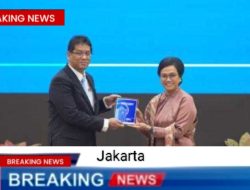 Sri Mulyani Resmi Menyerahkan Jabatan Mentri Keuangan Kepada Purbaya Yudhi Sadewa