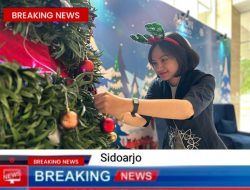 Unik dan Berkelanjutan,Aston Sidoarjo Hadirkan Pohon Natal dari 2025 Bonggol Nanas