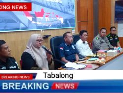 Konferensi Pers Polres Tabalong Tegaskan RS (23) Tewas Akibat Senjata Tajam