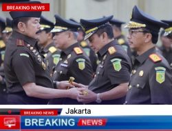 Jaksa Agung Lantik 15 Kajati, Minta Perhatian Khusus Pada Kasus Besar