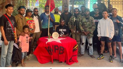 SALAM REVOLUSI, KITA HARUS MENGAKHIRI,KNPB, LAWAN PAPUA, MERDEKA